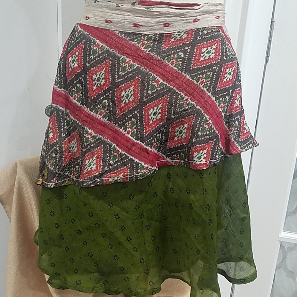 Women’s Ethnic Silk Maxi Skirt – Multicolor Boho Print, Size XS, Festival Ready